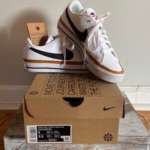 Nike Court Legacy Next Nature. Women’s size 5.